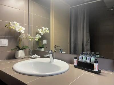 Connect Suites - 60