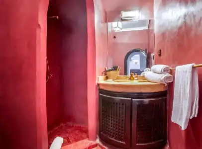 Riad Aliya - 48