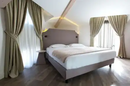 Al Campanile - Luxury Suites & Apartments - 58