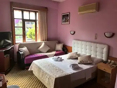 Karyatit Kaleiçi - 145