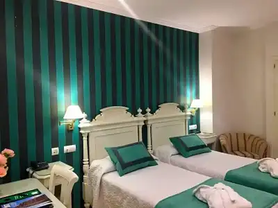 Adriano Boutique Sevilla - 32