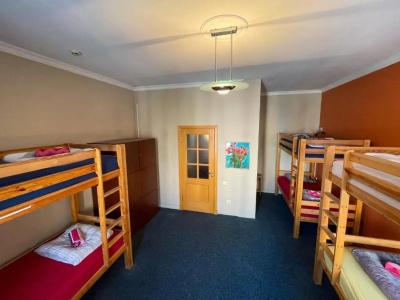 Cinnamon Sally Backpackers Hostel - 30