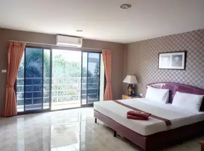 Pearl Place - 1