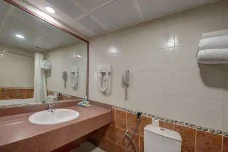 Golden Tulip Deira - 8