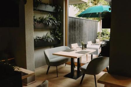 Amrai Suites - 35