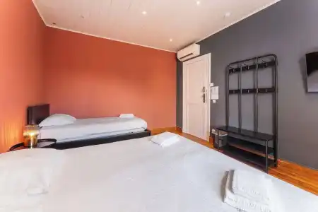 Lake Suites - 25