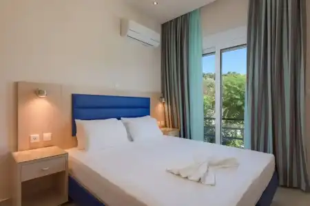 Vlycha Beach Studios & Apartments - 64