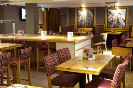 Premier Inn London Leicester Square - 18
