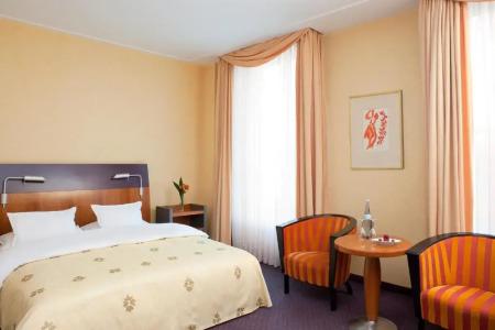 Steigenberger Graf Zeppelin - 61