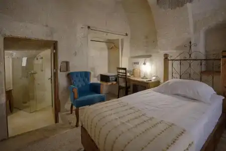 Hera Cave Suites - 90