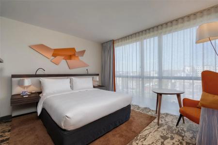Doubletree by Hilton Paris Boulogne - 9