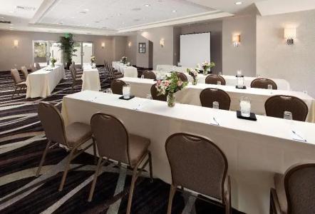 Hilton Garden Inn Marina Del Rey - 12