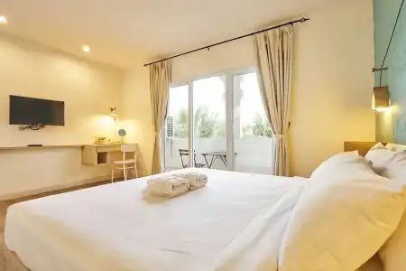 Talay & Villa - 66