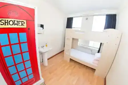 Kensal Green Backpackers 1 - 38