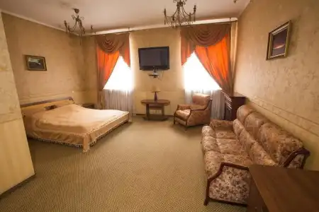 Magnat Lux - 4