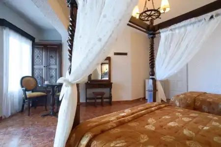 Porto Perissa - 77