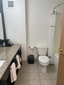 Boothill Inn and Suites - 60