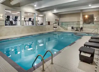 DoubleTree by Hilton Toronto Airport - 35