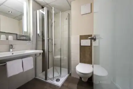 Best Western Plus - 9