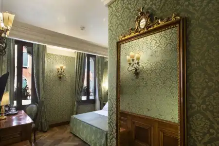 Palazzina Veneziana - 48