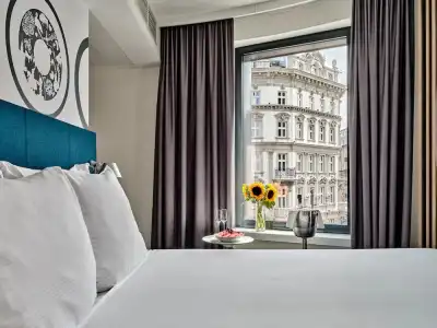 Holiday Inn Warsaw City Centre - 74
