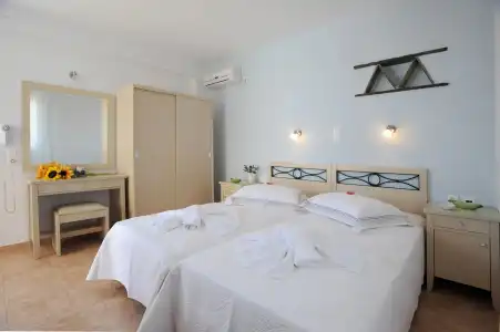 Aigaio Studios Tinos - 1