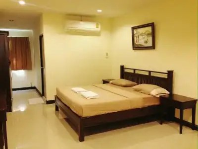 Natee Place - 37