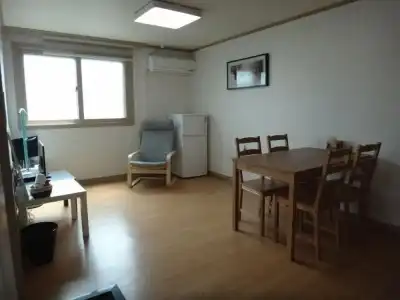 Sunny Hill Guesthouse Hongdae - 61