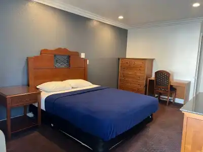 Welcome Inn on Colorado Blvd - 41