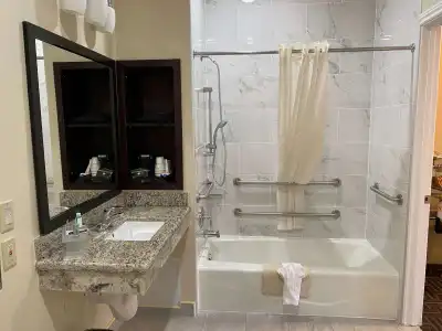 Best Western Pasadena Inn - 37