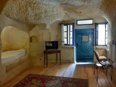Elkep Evi Cave - 29