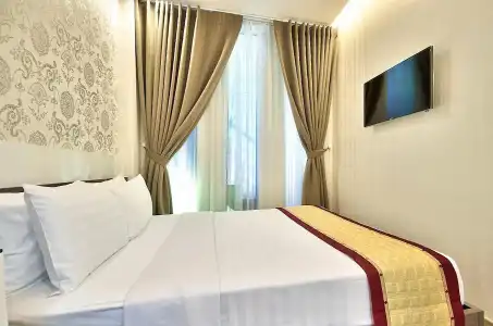Hong Vinh - 19