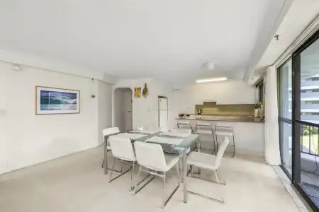 Gemini Court Holiday Apartments - 314