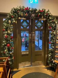 The Abbey Inn - 15