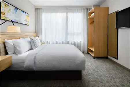 TownePlace Suites by Marriott New York Manhattan - 18