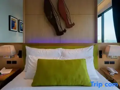 Deep Blue Z10 Pattaya - 144