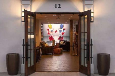 Moxy Santa Barbara - 34