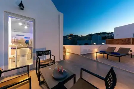 Alafropetra Luxury Suites - 90