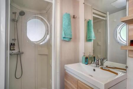 Lagrange Vacances Camping Le Bois Fleuri - 49