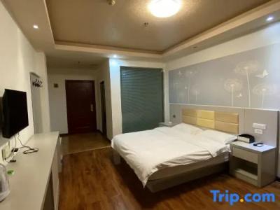 The Golden Ville Boutique & Spa - 125