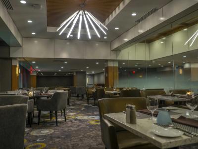 DoubleTree by Hilton Niagara Falls New York - 26