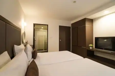 Beyond Suite - 6
