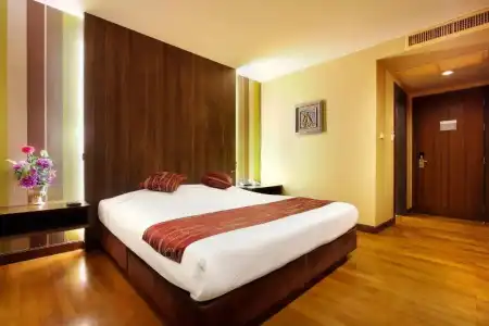 Bally Suite Silom - 30