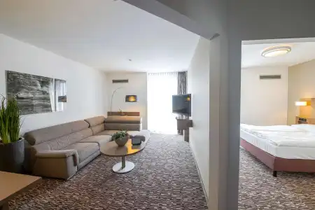 Park Inn by Radisson Goettingen - 4
