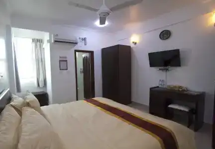 Newtown Inn Guest house - 11