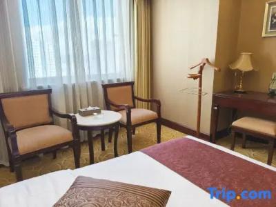 Kunming Green Land - 81