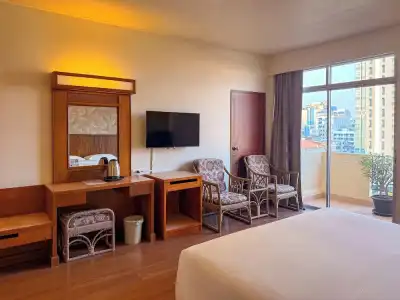 Golden Beach Pattaya - 61