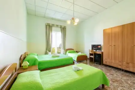 Sisters Hostel - 77