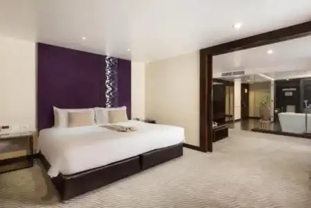 Furama Silom - 53