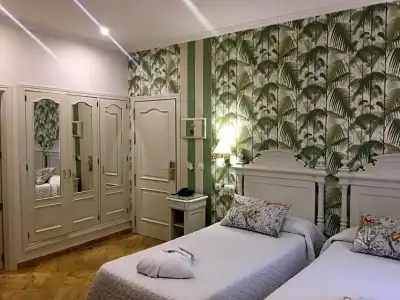 Adriano Boutique Sevilla - 31